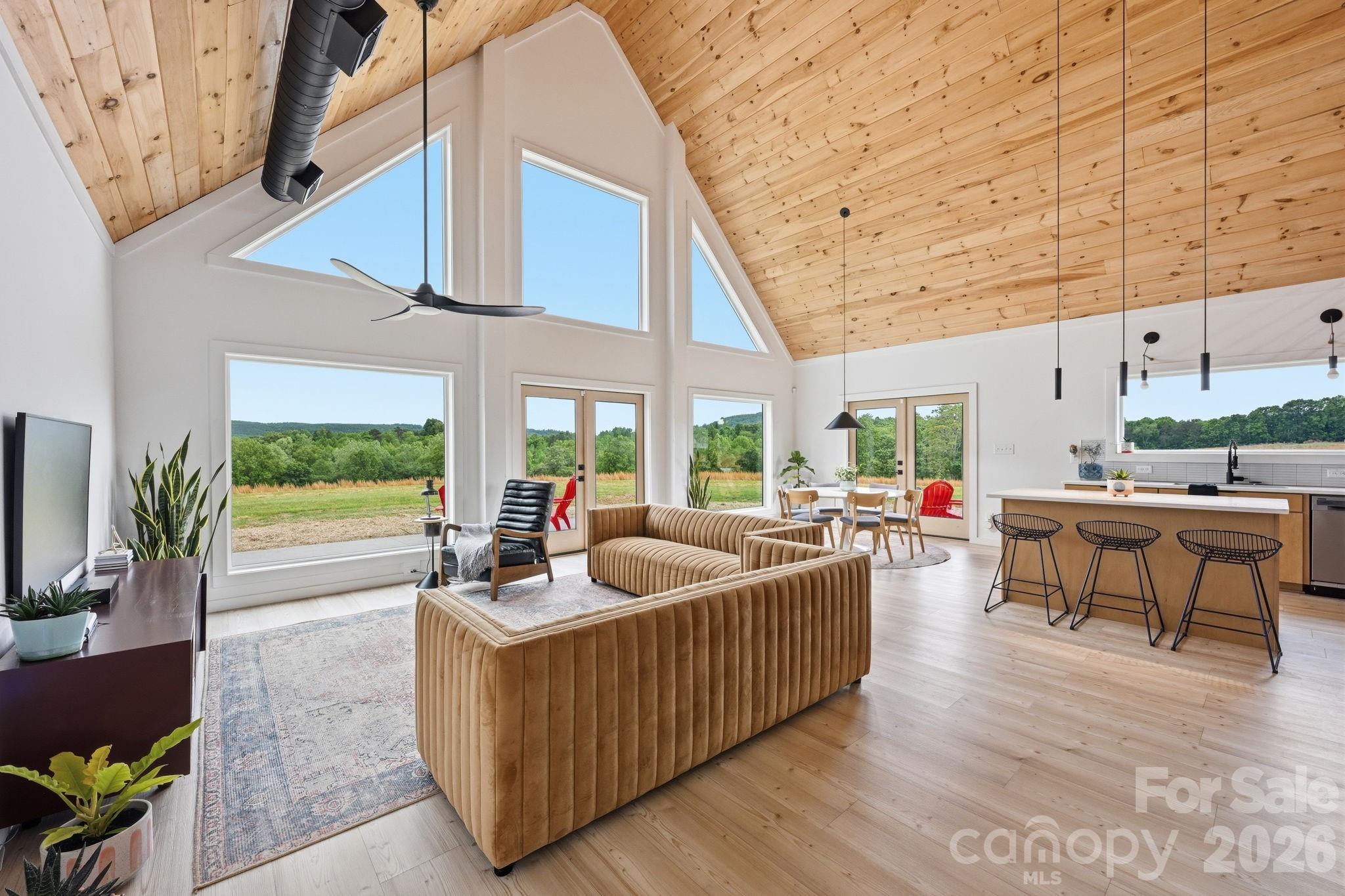 211 Race Path Road Union Grove, NC 28689 - Photo 4 of 44