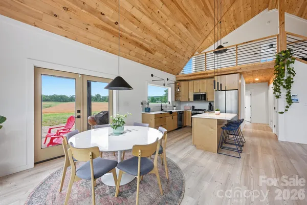 $789,900 | 211 Race Path Road, Union Grove, NC 28689