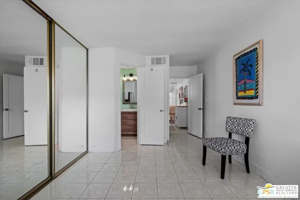 $875,000 | 572 North Calle Marcus, Palm Springs, CA 92262
