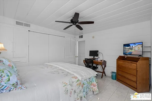 $875,000 | 572 North Calle Marcus, Palm Springs, CA 92262