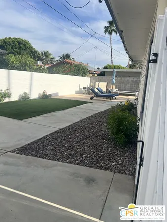 $875,000 | 572 North Calle Marcus, Palm Springs, CA 92262
