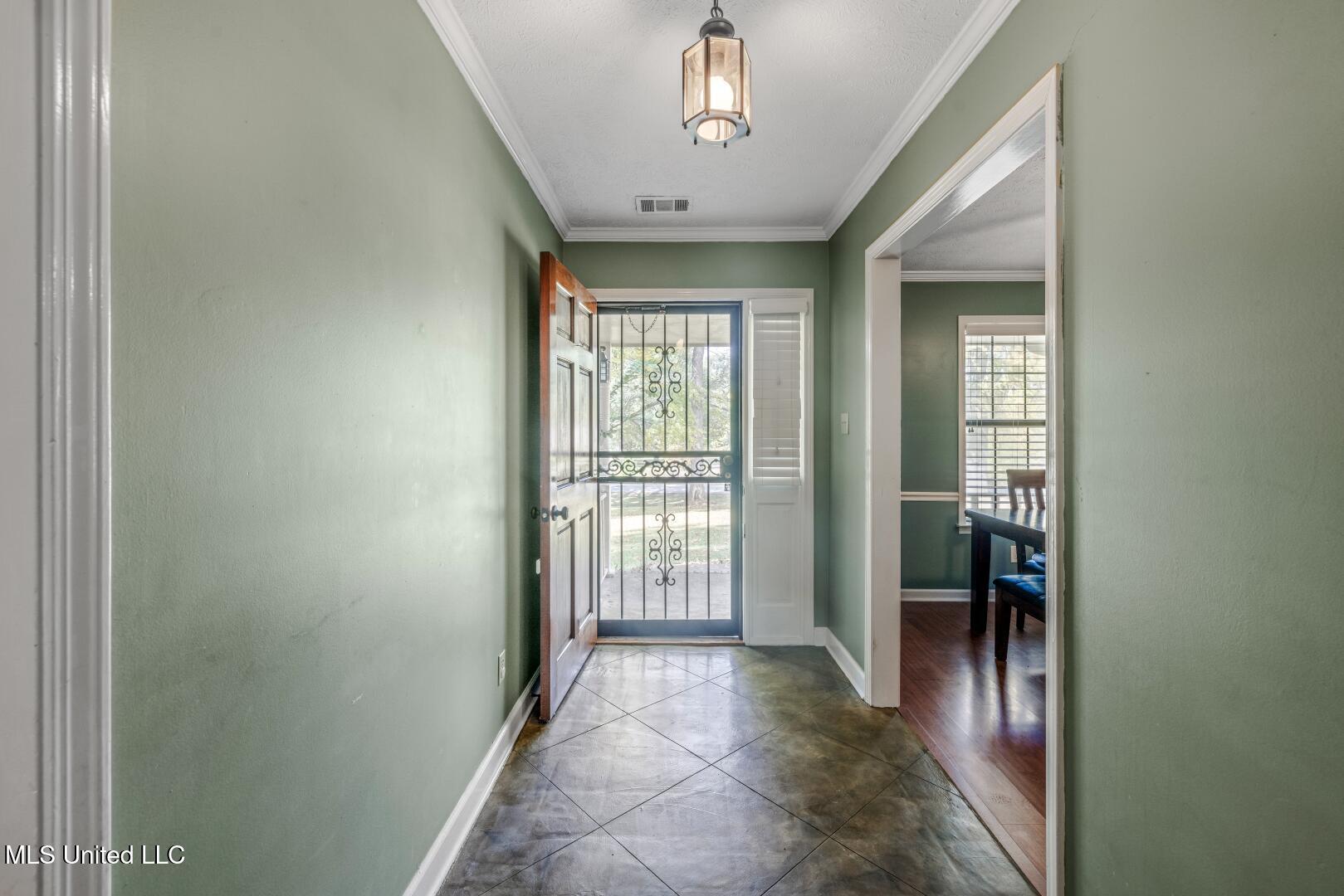 6643 Hummingbird Cove Olive Branch, MS 38654 - Photo 5 of 35 IMG_0818