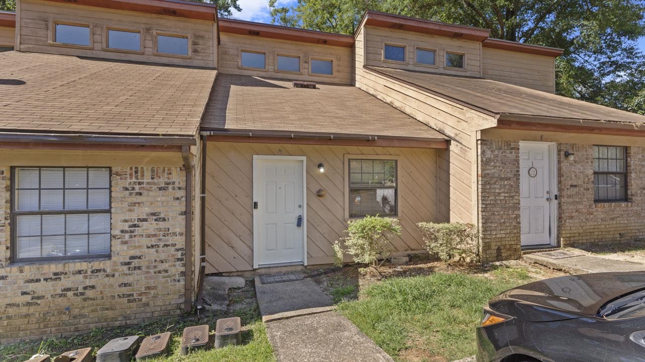 1808 Jackson Bluff Road, Unit D Tallahassee, FL 32304 - Photo 21 of 30 Gallery Image 21
