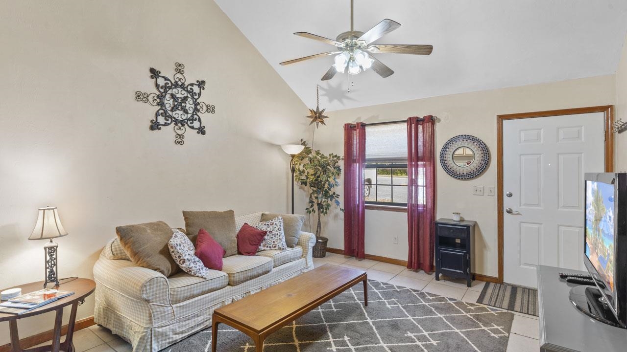 1808 Jackson Bluff Road, Unit D Tallahassee, FL 32304 - Photo 26 of 30 Gallery Image 26