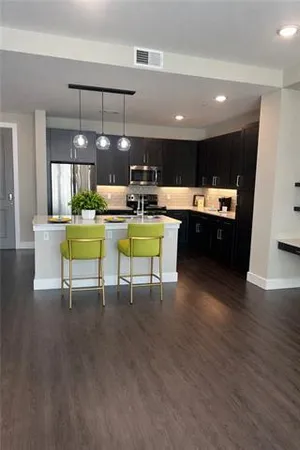 $2,921 | 1535 Canal Street, Unit 731, New Orleans, LA 70112