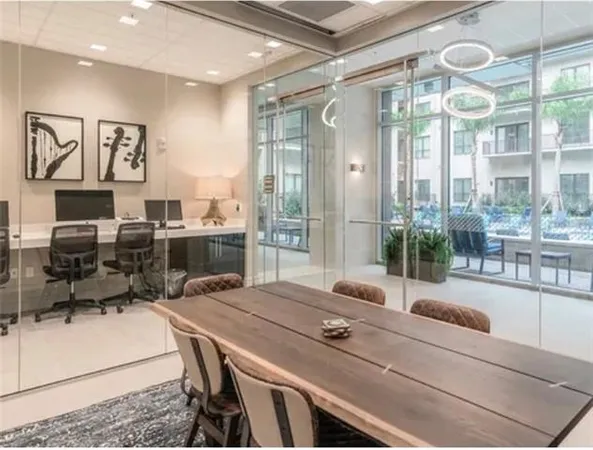 $2,921 | 1535 Canal Street, Unit 731, New Orleans, LA 70112