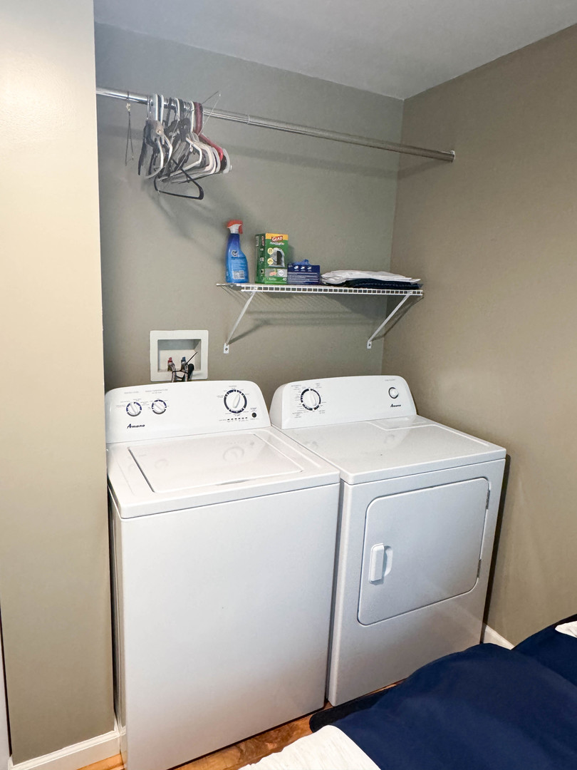 113 Lafayette Street Anna, IL 62906 - Photo 23 of 33 a utility room with dryer and washer