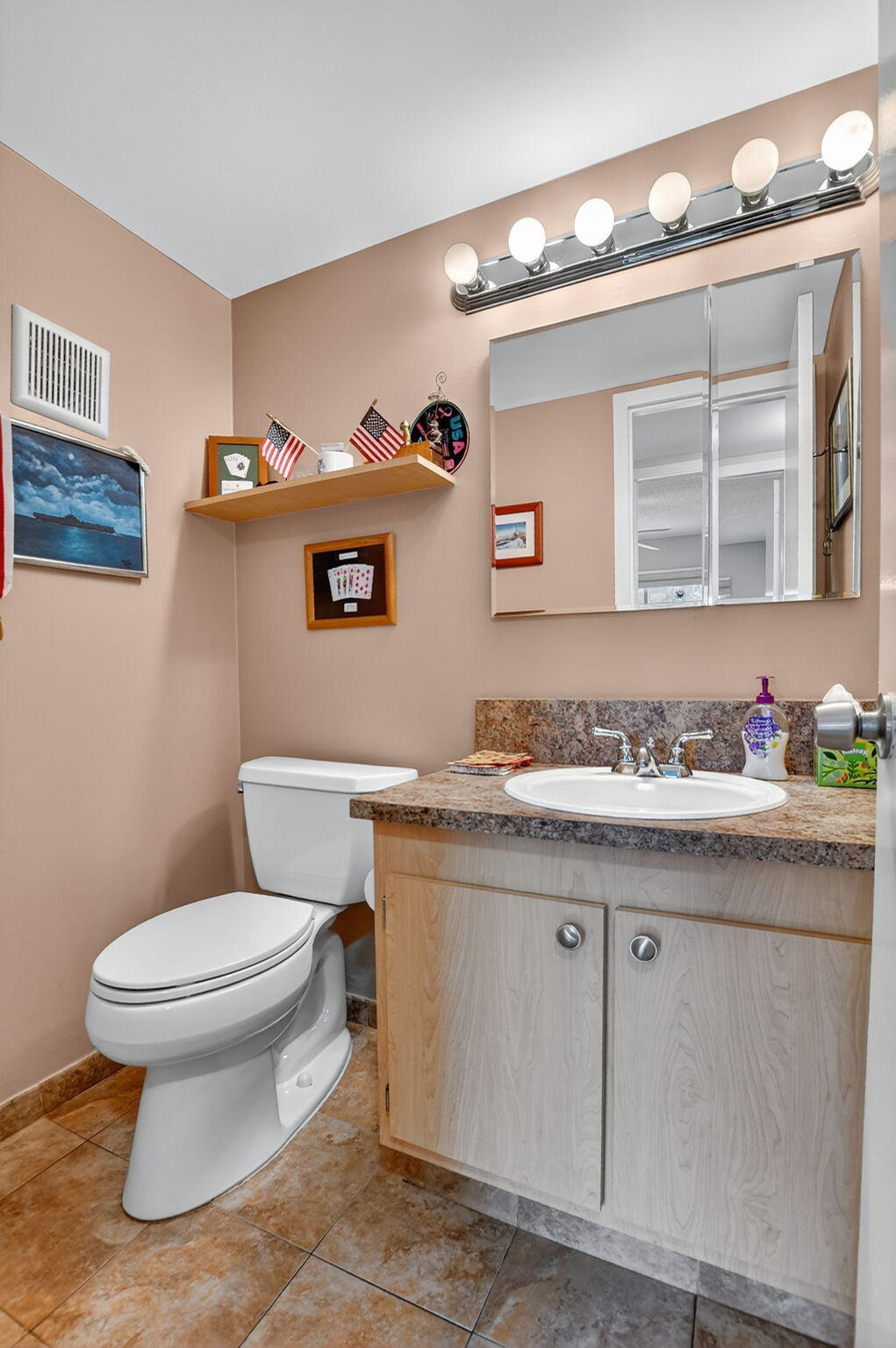 27 Fanshaw A Boca Raton, FL 33434 - Photo 13 of 26 18-web-or-mls-019_DSC_2867