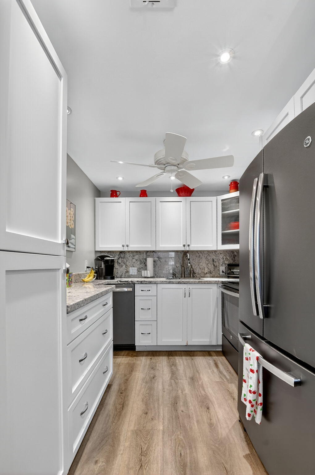 27 Fanshaw A Boca Raton, FL 33434 - Photo 2 of 26 6-web-or-mls-007_DSC_2808