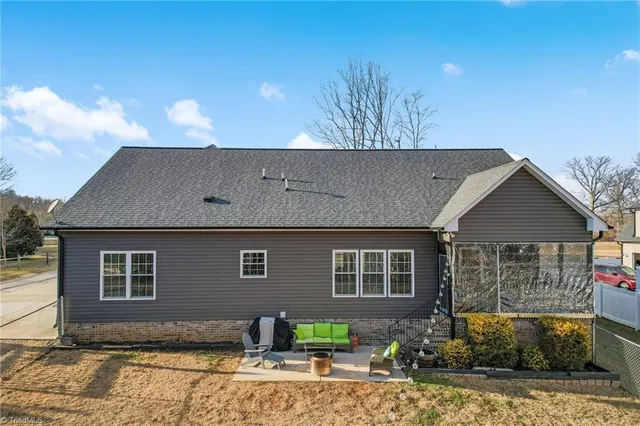 $459,900 | 8402 Spearman Road, Reidsville, NC 27320