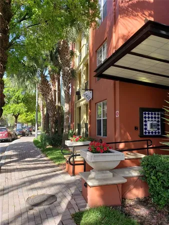 $2,150 | 402 South Armenia Avenue, Unit 114, Tampa, FL 33609