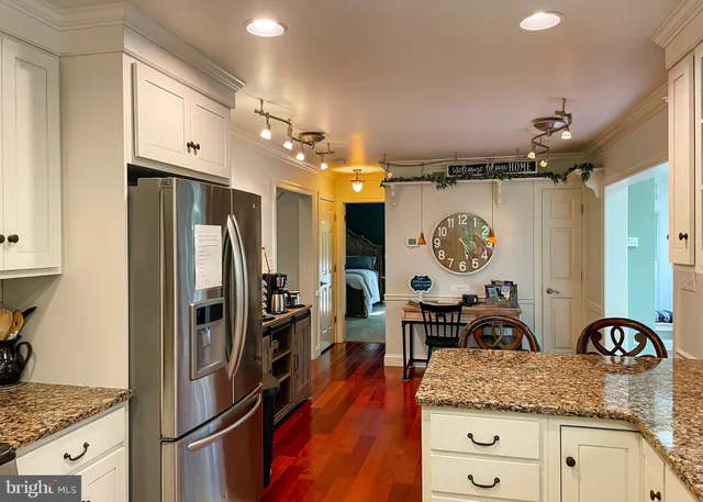 $300,000 | 11 Fernwood Drive, Strasburg, PA 17579