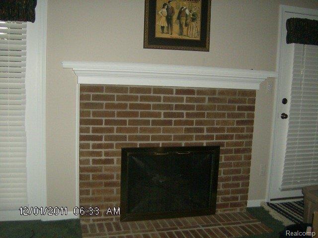 33723 Pine Ridge Drive West Fraser, MI 48026 - Photo 2 of 24 33723 Pine Ridge 016