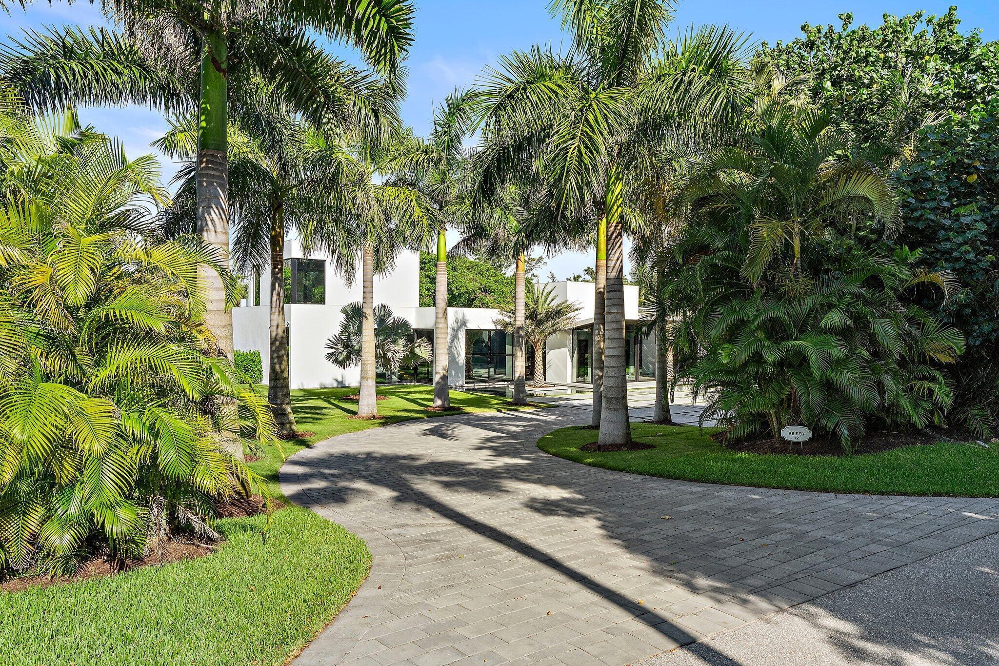 12 North Beach Road Jupiter Island, FL 33455 - Photo 54 of 62 031-12NBeachRd-HobeSound-SMALL