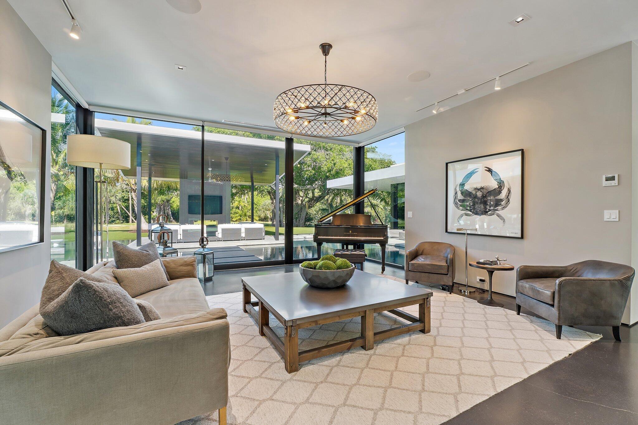 12 North Beach Road Jupiter Island, FL 33455 - Photo 10 of 62 086-12NBeachRd-HobeSound-SMALL