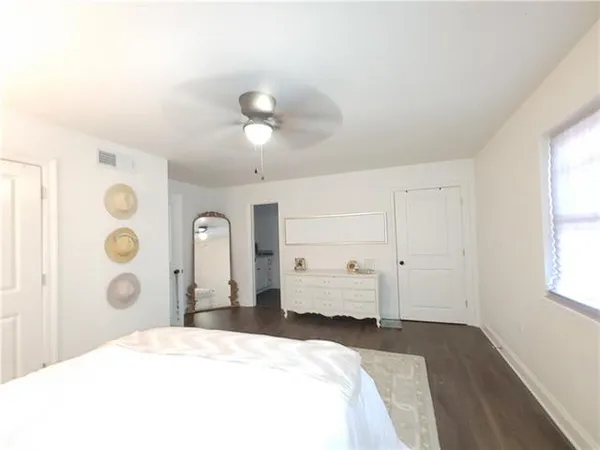 $1,300 | 425 Depre Street, Unit C, Mandeville, LA 70448