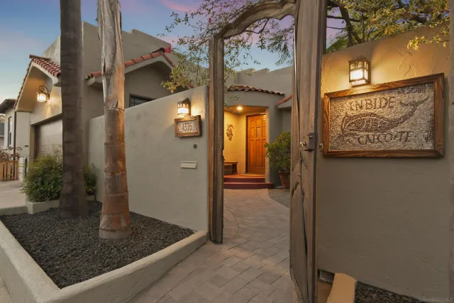 $1,199,000 | 4576 44th Street, San Diego, CA 92115