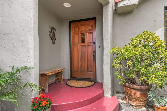 $1,199,000 | 4576 44th Street, San Diego, CA 92115