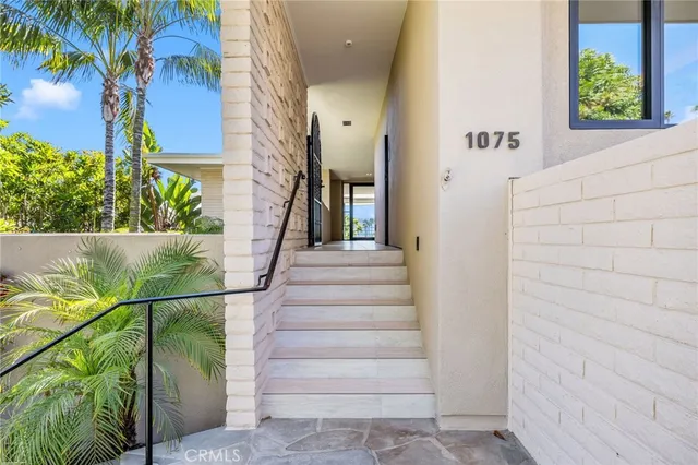 $4,795,000 | 1075 Granville Drive, Newport Beach, CA 92660