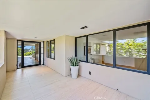 $4,795,000 | 1075 Granville Drive, Newport Beach, CA 92660