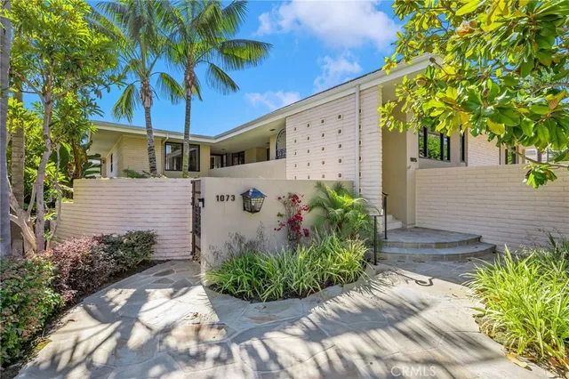 $4,795,000 | 1075 Granville Drive, Newport Beach, CA 92660