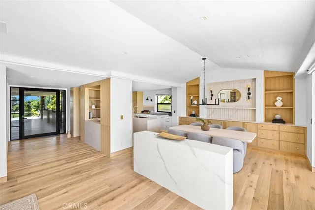 $4,795,000 | 1075 Granville Drive, Newport Beach, CA 92660