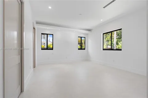 $2,736,000 | 6221 Southwest 60th Street, South Miami, FL 33143