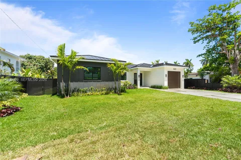 $2,736,000 | 6221 Southwest 60th Street, South Miami, FL 33143