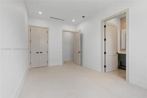 $2,736,000 | 6221 Southwest 60th Street, South Miami, FL 33143