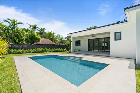 $2,736,000 | 6221 Southwest 60th Street, South Miami, FL 33143