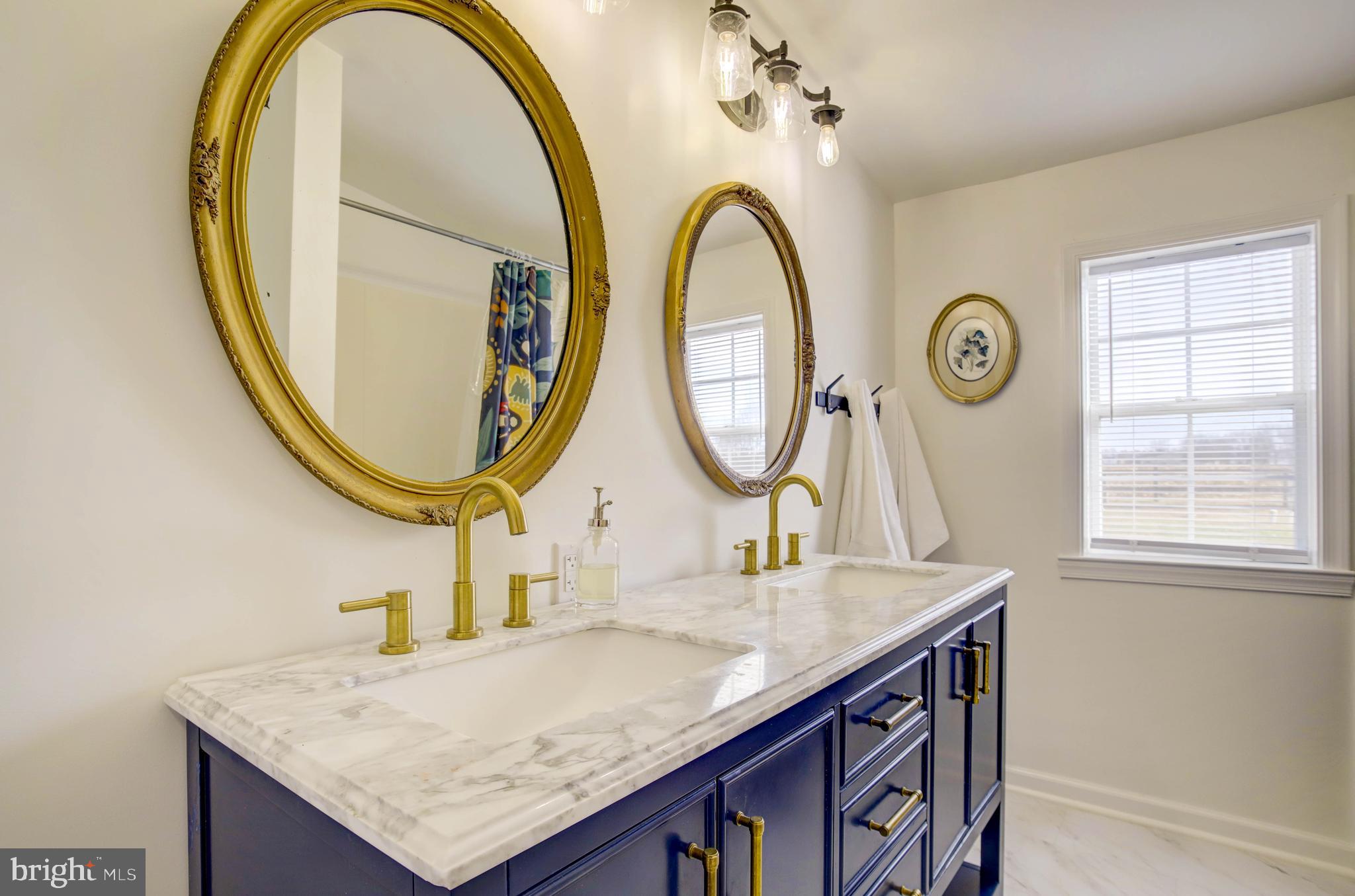 3297 Gallagher Road Preston, MD 21655 - Photo 25 of 72 Hallway bath