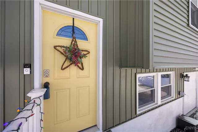 $279,900 | 8025 Bamm Hollow Road, Clay, NY 13041