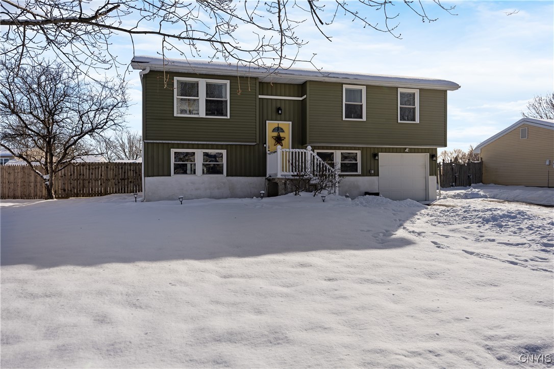 8025 Bamm Hollow Road Clay, NY 13041 - Photo 3 of 27