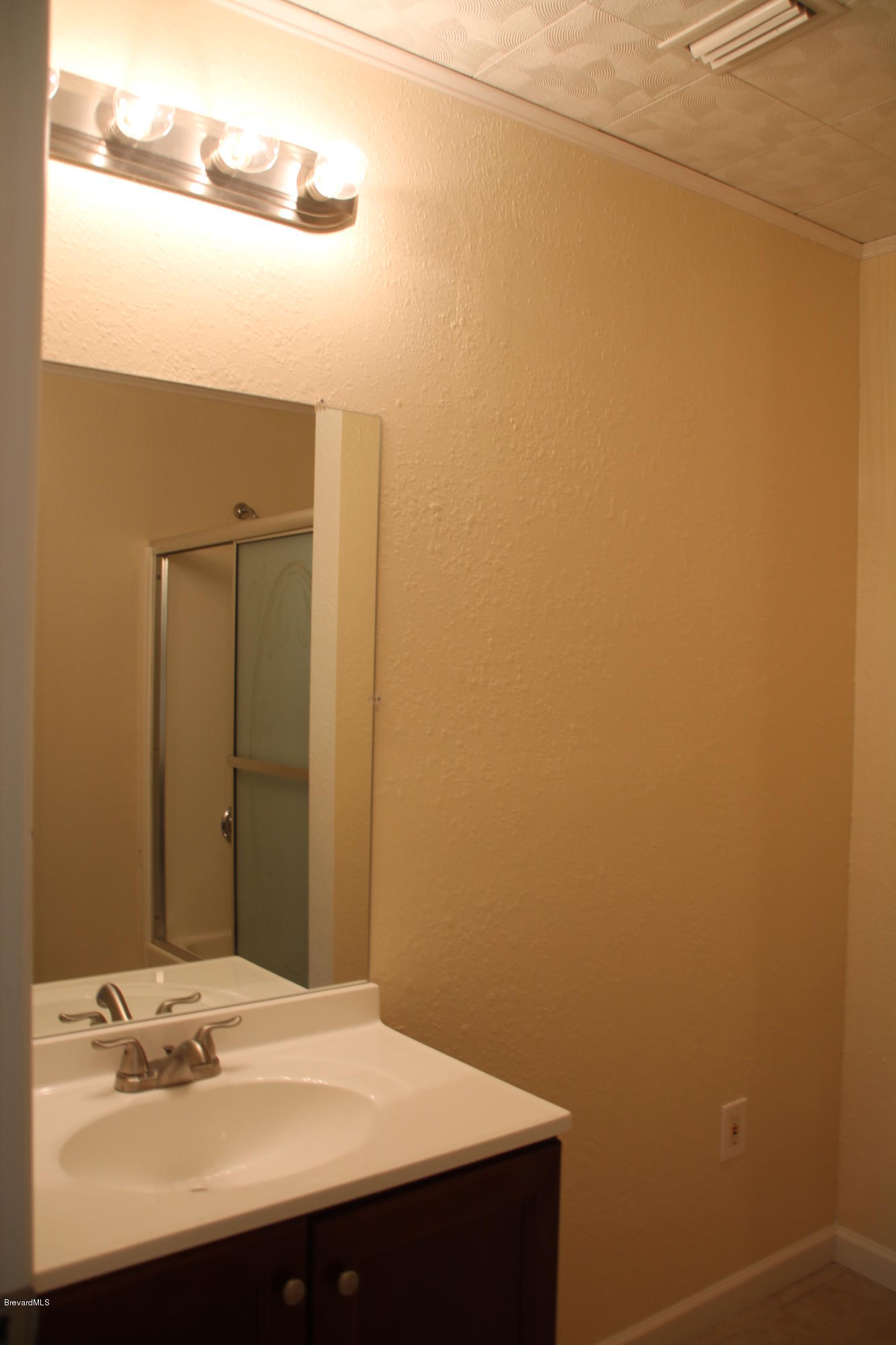 941 Riviera Drive Northeast Palm Bay, FL 32905 - Photo 12 of 15 Delmonico 047
