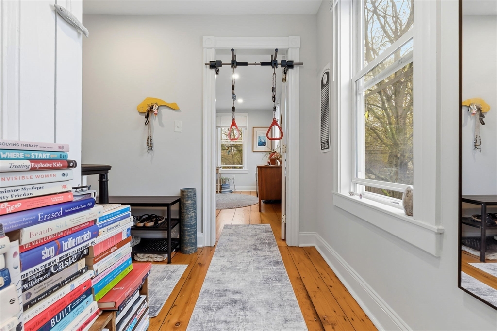 291 Main Street Amesbury, MA 01913 - Photo 15 of 42