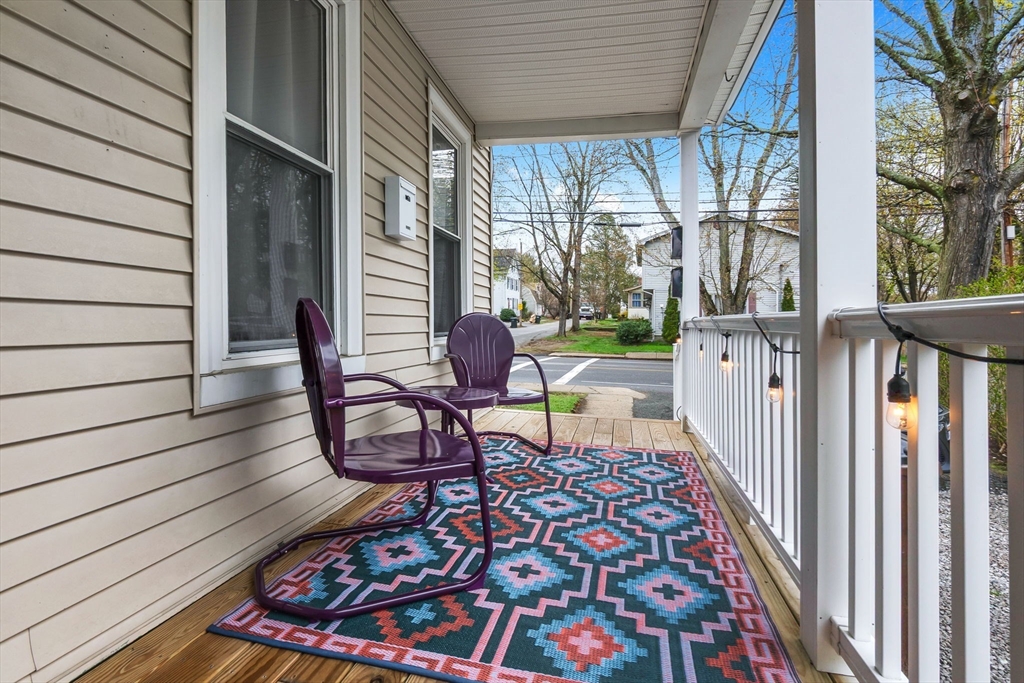 291 Main Street Amesbury, MA 01913 - Photo 2 of 42