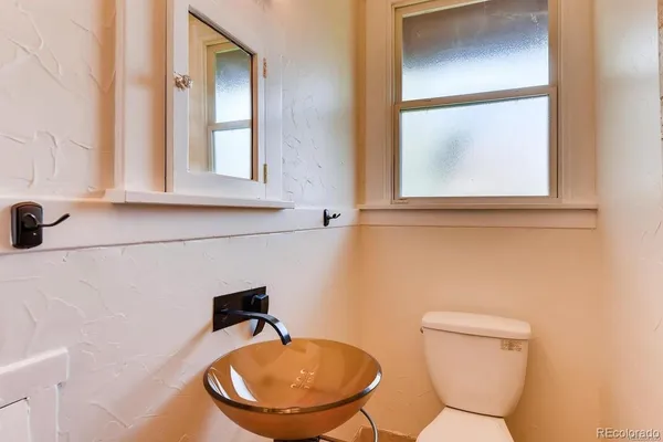 $3,900 | 3910 North Zuni Street, Denver, CO 80211