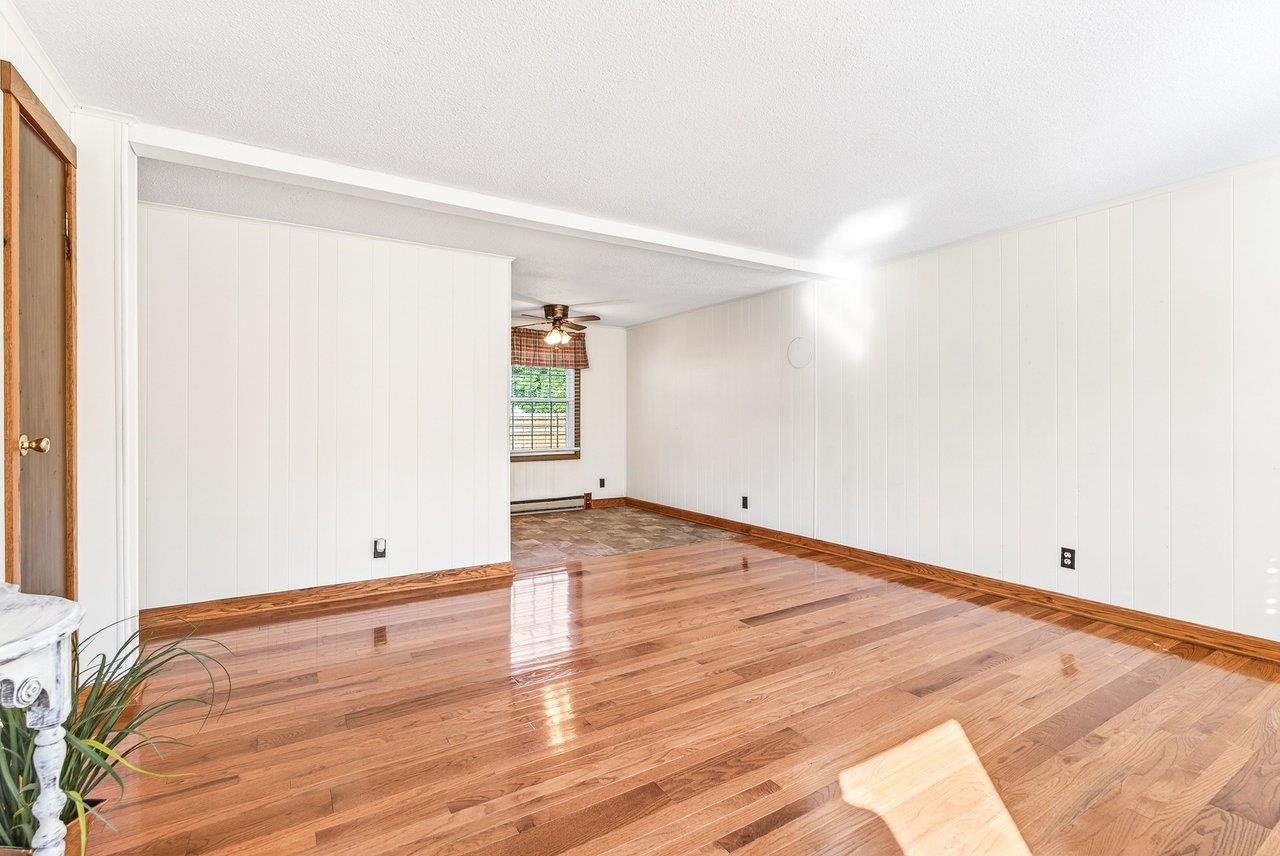 6599 Azalea Lane Dayton, VA 22821 - Photo 6 of 55
