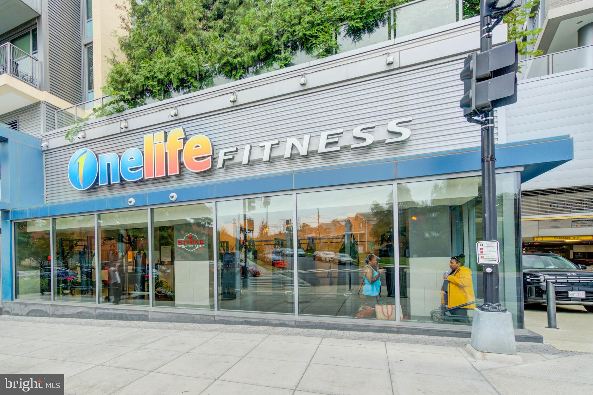 459 Riggs Road Northeast Washington, DC 20011 - Photo 56 of 57 a view of street with sitting area