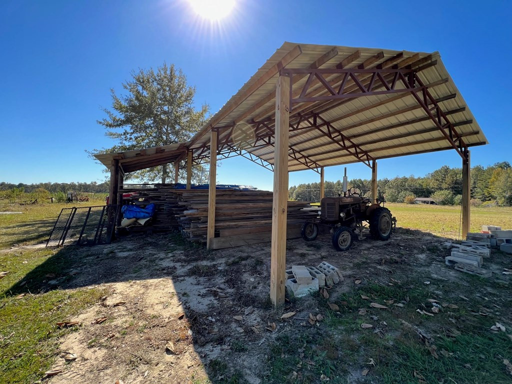 6875 Causeyville Clarke Road Meridian, MS 39301 - Photo 8 of 27 Photo 8