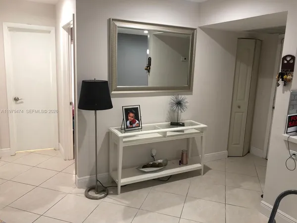 a view of utility room