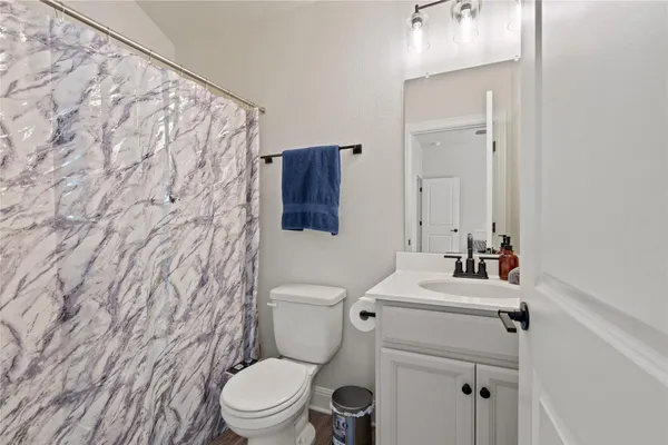 $2,700 | 156 Janelle Lane, Liberty Hill, TX 78642