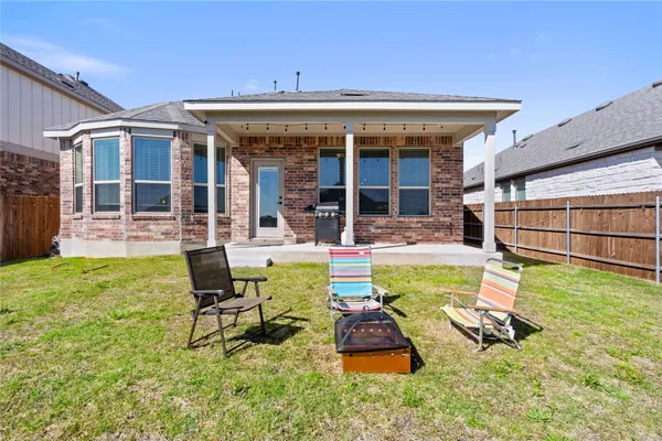 $2,700 | 156 Janelle Lane, Liberty Hill, TX 78642