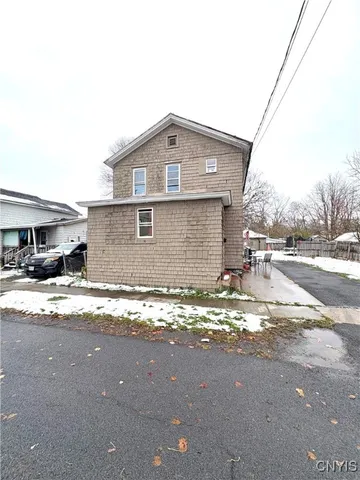 $139,900 | 10 Rock Avenue, Auburn, NY 13021