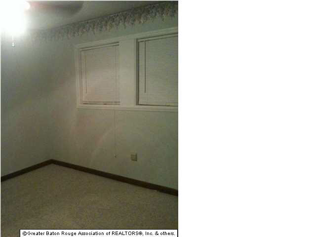 11029 Martin Road Gonzales, LA 70737 - Photo 9 of 13 Gallery Image 9