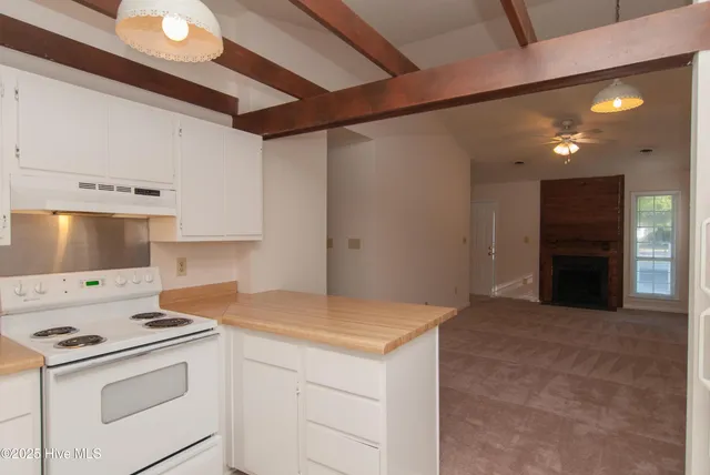 $1,300 | 4109 Bear Court, Wilmington, NC 28403