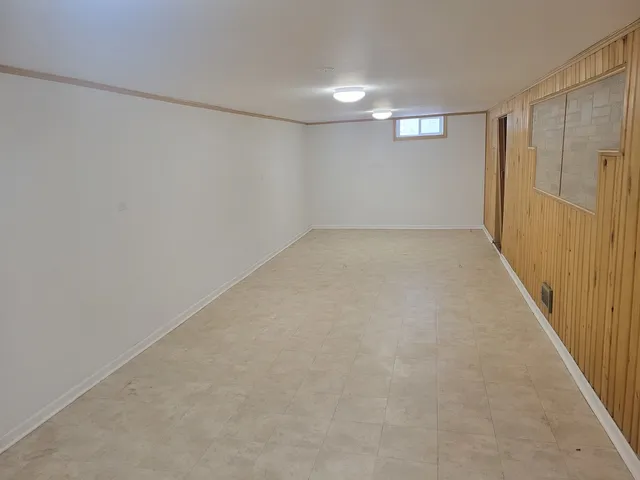 $3,000 | 2382 South Scott Street, Des Plaines, IL 60018