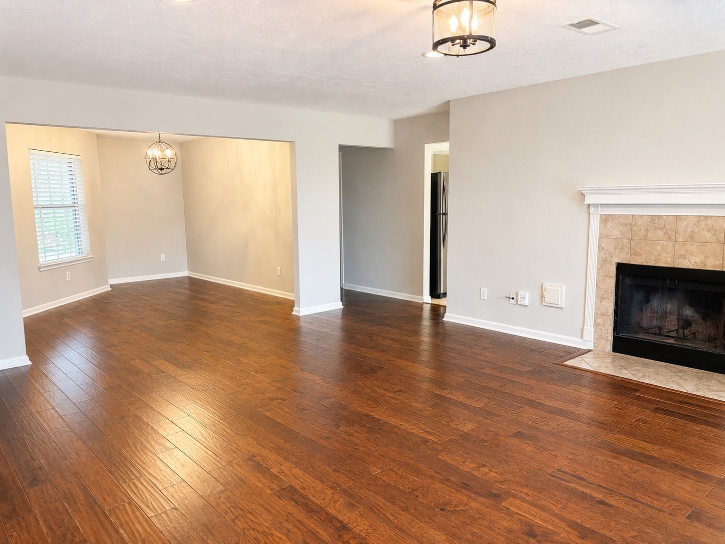 2138 Tower Bridge Road Pearland, TX 77581 - Photo 4 of 11