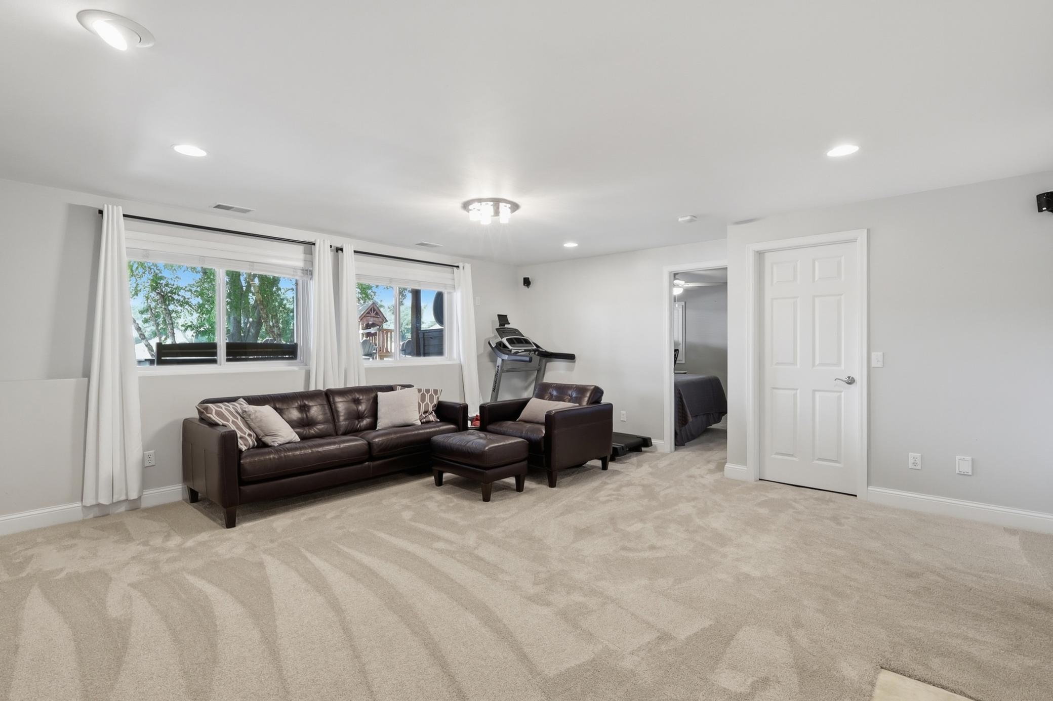 9247 Lake Riley Boulevard Chanhassen, MN 55317 - Photo 36 of 56