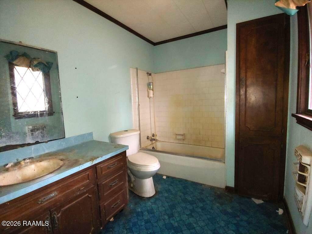151 Country Ridge Road Opelousas, LA 70570 - Photo 13 of 23 13 Bathroom
